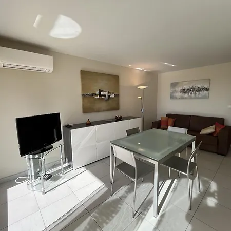 Appartement Magnifique T2, Proche Gare Tgv, Proche De Sa